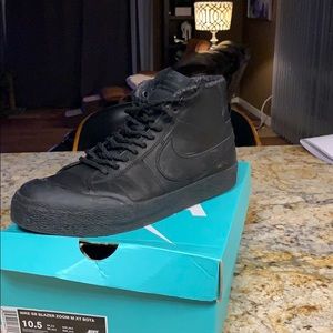 Nike SB Blazer Zoom M XT Bota